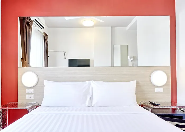 Red Planet Phuket Patong - Sha Extra Plus