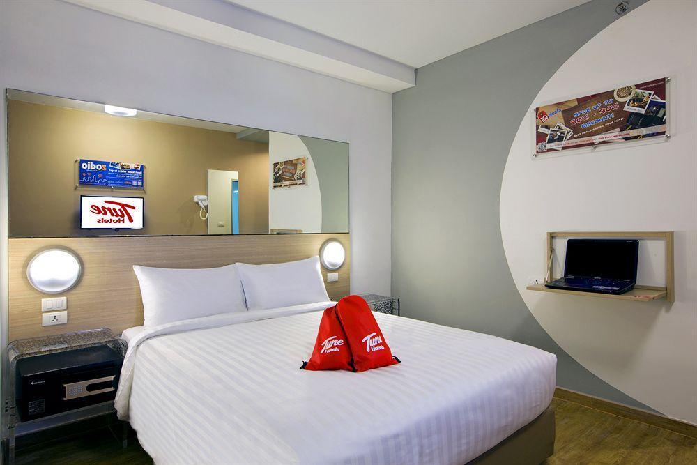 Red Planet Phuket - Sha Extra होटल