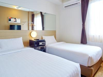 होटल Red Planet Phuket - Sha Extra 3*